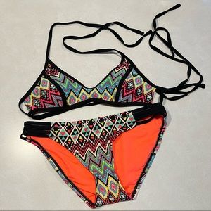 Xhilaration Bright Pattern Swim Tie Bikini Top & Bottom Small